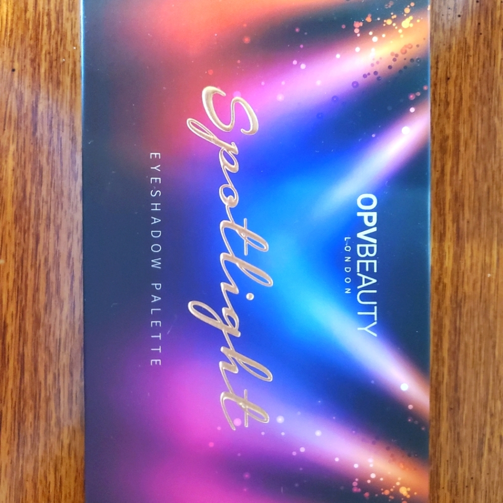 OPVbeauty Spotlight eyeshadow palette